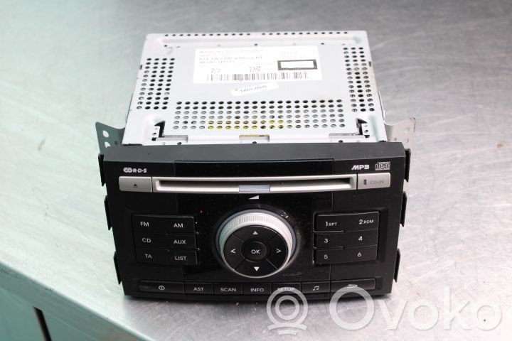 KIA Venga Panel / Radioodtwarzacz CD/DVD/GPS 