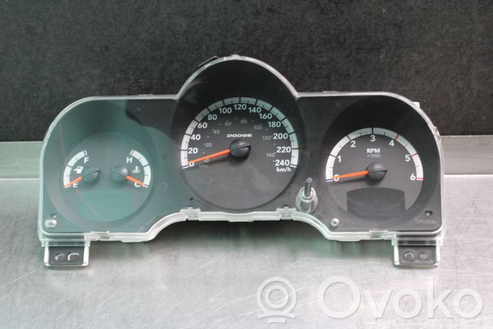Dodge Nitro Speedometer (instrument cluster) 