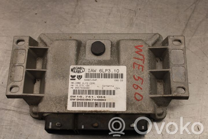 Peugeot 407 Injection control unit/module 