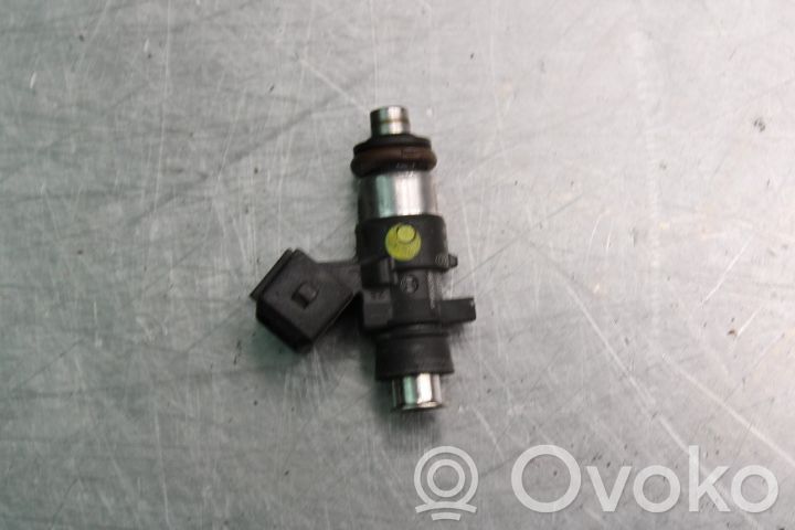Renault Clio III Inyector de combustible 