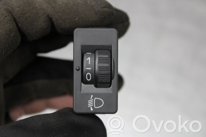 Panel lighting control switch   96384422XT