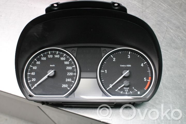 BMW 1 E81 E87 Speedometer (instrument cluster) 