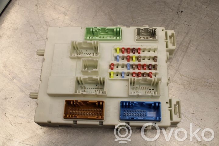 Volvo V40 Drošinātāju bloks 