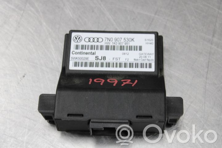 Volkswagen PASSAT B7 Other control units/modules 