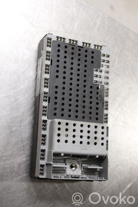 Volvo V70 Fuse module 