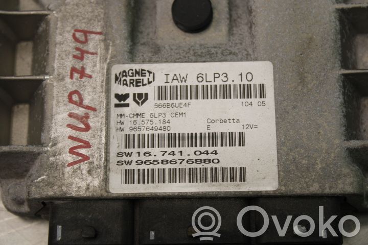 Peugeot 407 Injection control unit/module 