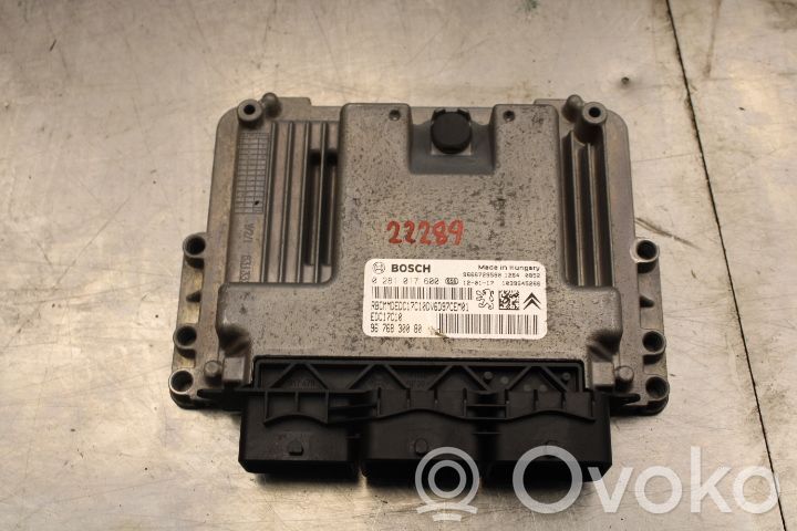 Unité de commande / module d'injection   0281017600,9676830080