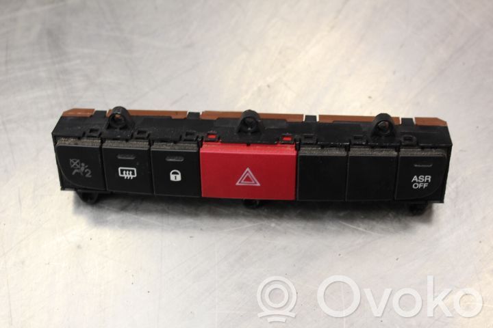 Hazard light switch   7355861490