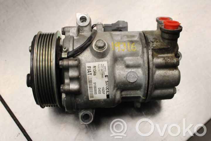 Opel Combo D Air conditioning (A/C) compressor (pump) 