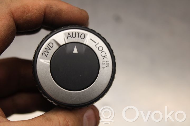 Dacia Duster Interruptor de bloqueo del diferencial 