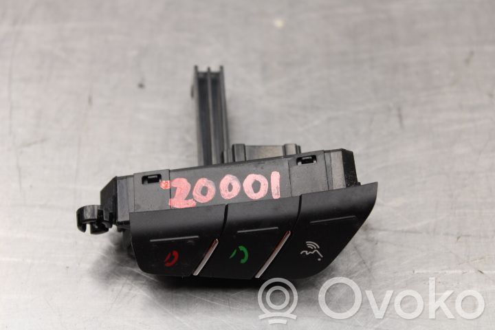 KIA Ceed Steering wheel buttons/switches 