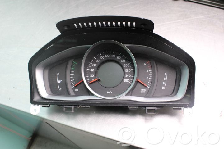 Volvo XC60 Speedometer (instrument cluster) 