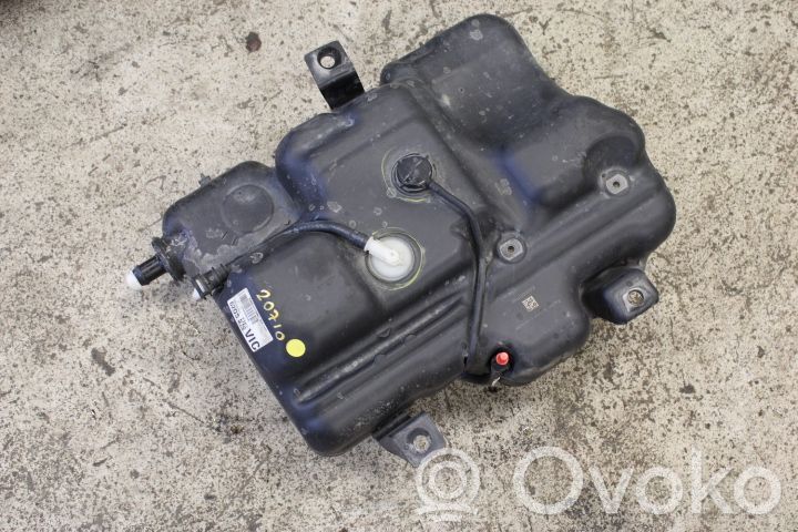 Nissan NV400 Rezervor combustibil