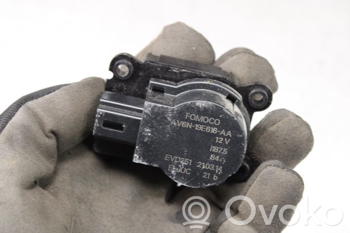 Ford Transit - Tourneo Connect Motorino attuatore ricircolo aria dell’A/C