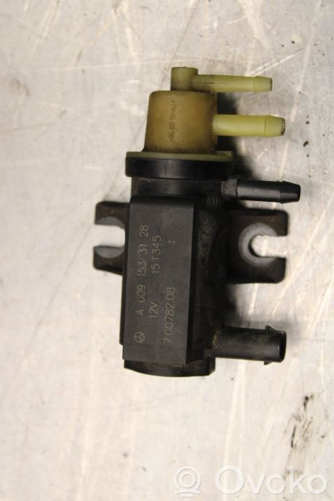 Válvula de vacío   A0091533128