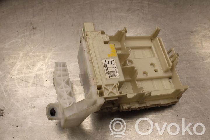 Sulakemoduuli   827300H030A