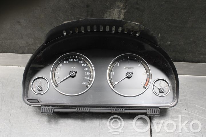 BMW 5 F10 F11 Licznik / Prędkościomierz 