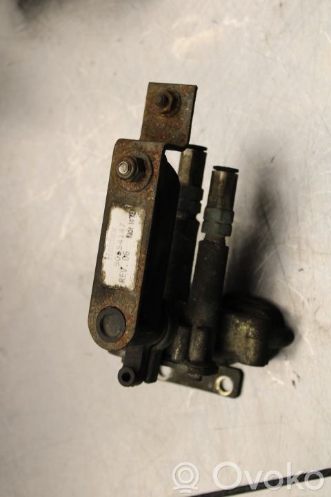 Air suspension front height level sensor   90554147