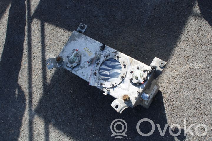 Volkswagen Caddy AdBlue-nestesäiliö 