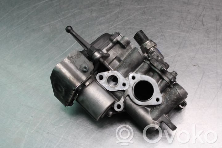 Mercedes-Benz E W213 Zawór EGR 
