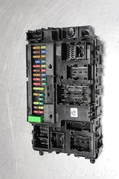 Ford Ranger Fuse module 