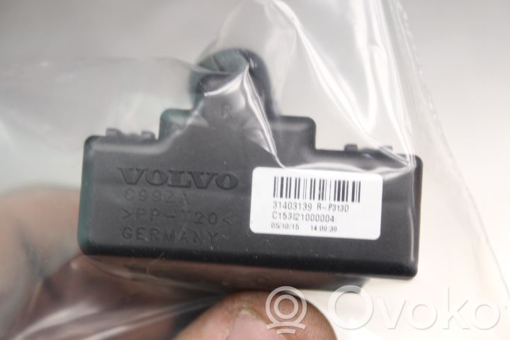 Volvo XC70 Sonstige Steuergeräte / Module 