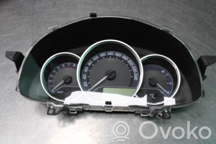 Toyota Auris E180 Compteur de vitesse tableau de bord 
