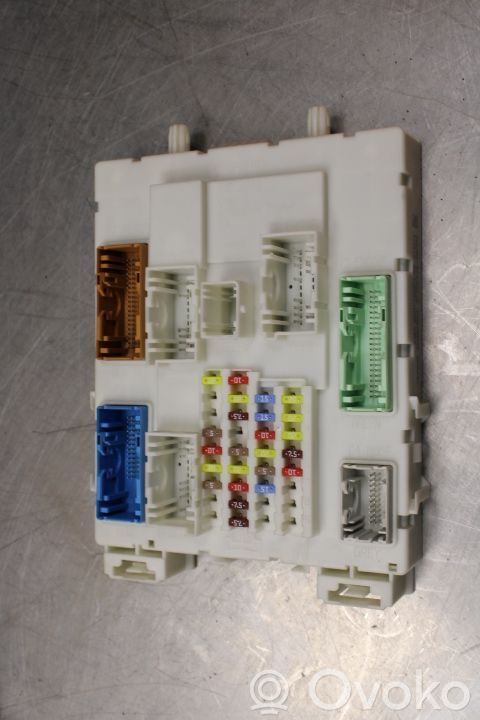 Módulo de fusible   DV6T14A073RM