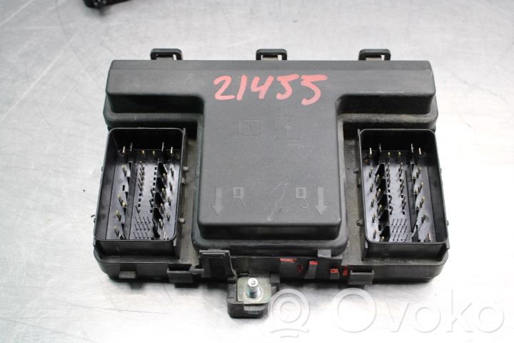 Saugiklių blokas   F2GT14A067LD