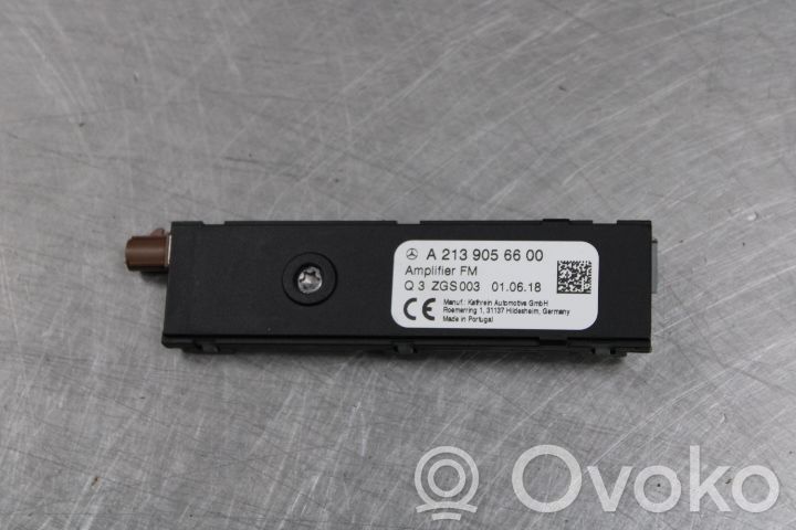 Pystyantennivahvistin   A2139056600,A2139056600