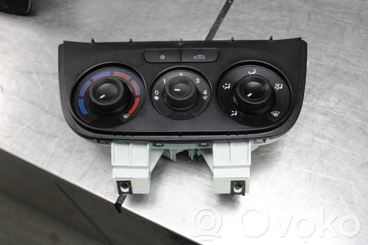 Opel Combo D Unitate control climatizare 