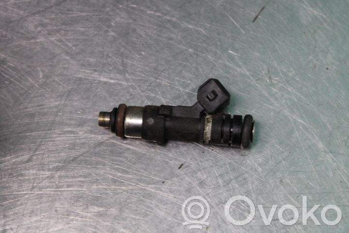 Inyector de combustible   0280158238
