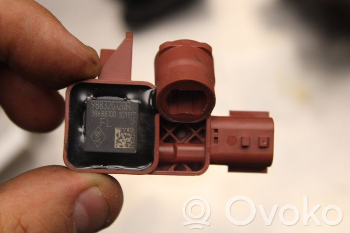 Sensor impacto/accidente para activar Airbag   988320120R