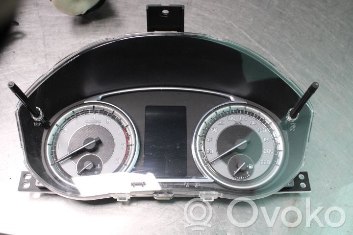 Suzuki Vitara (LY) Geschwindigkeitsmesser Cockpit 