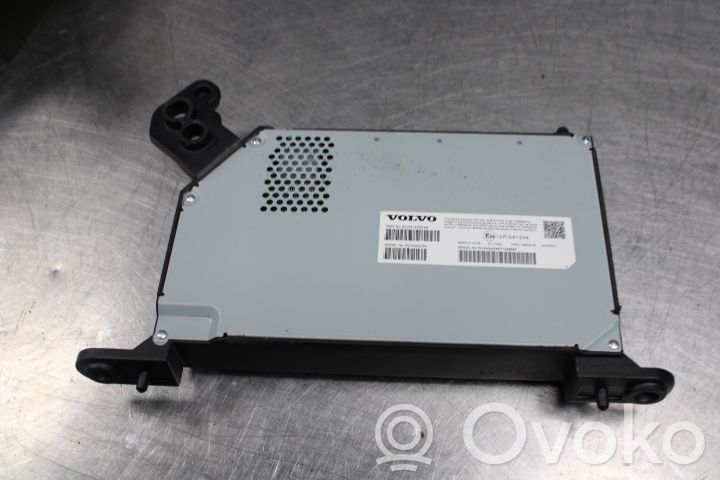 Volvo S90, V90 Amplificatore 