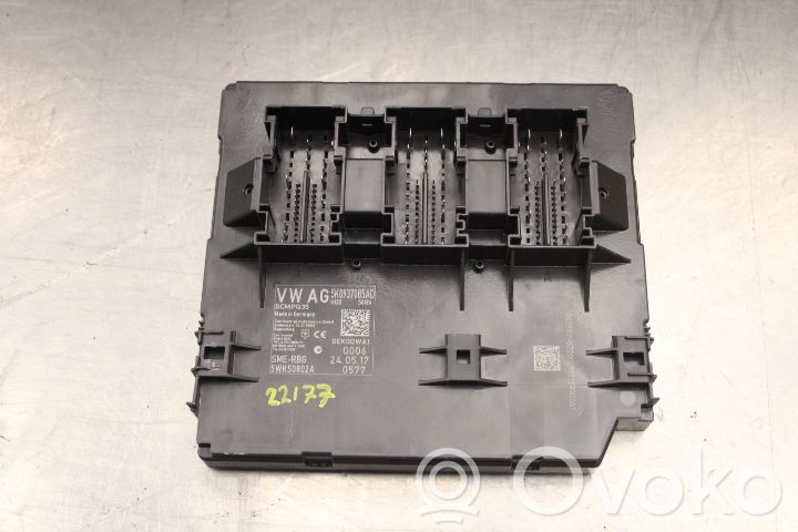 Fuse module   5K0937085AD