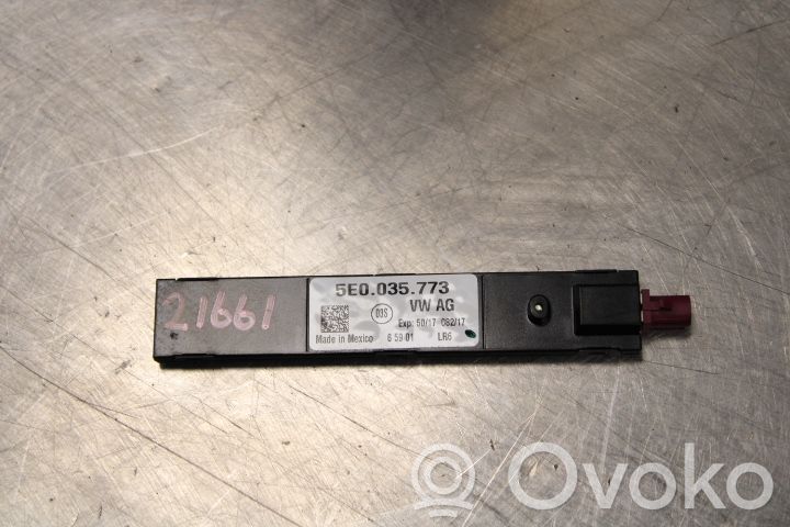 Amplificatore antenna   5E0035773,5E0035773