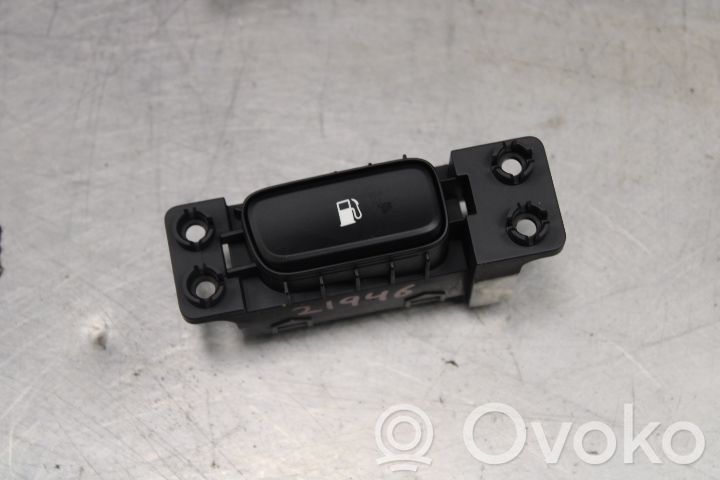 KIA Niro Comutator deschidere clapetă rezervor