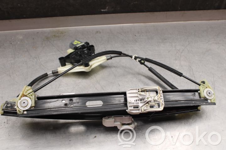 Mécanisme de lève-vitre avec moteur