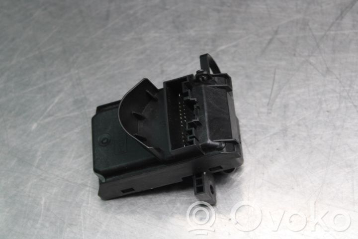 Autres unités de commande / modules   LV6T14F642DB