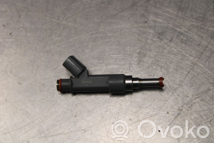 Polttoainesuutin   232500T110
