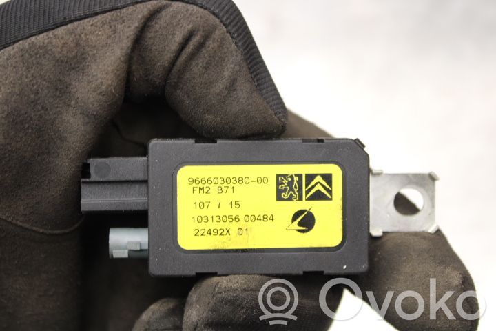 Citroen C4 II Radioantenne 
