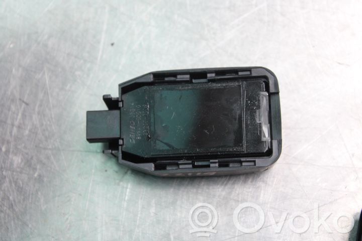 Toyota Auris E180 Lietus sensors