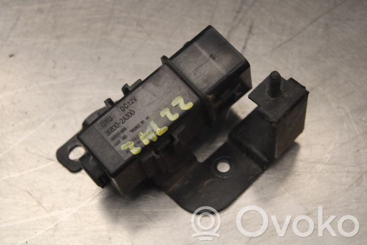 Relé de encendido   368302A300