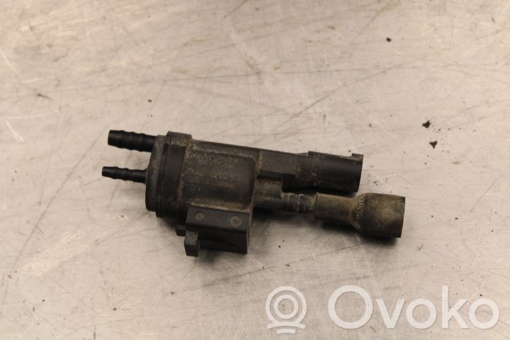 Válvula de vacío   0025407097