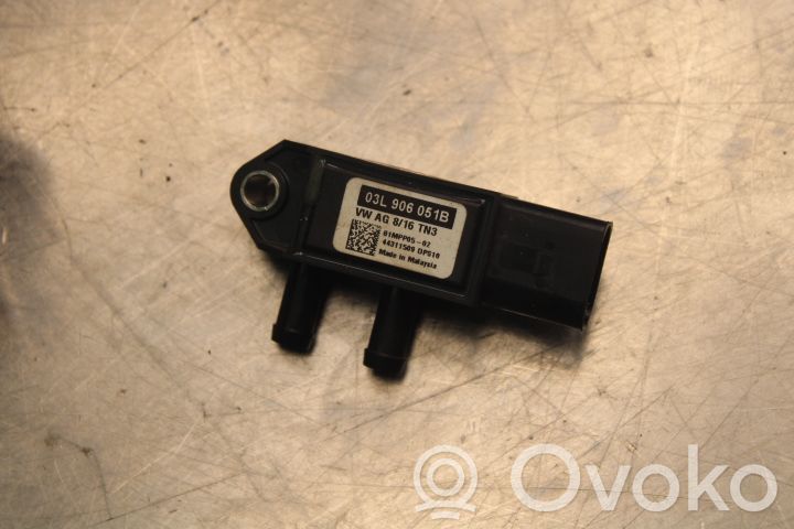 Czujnik temperatury spalin   03L906051B