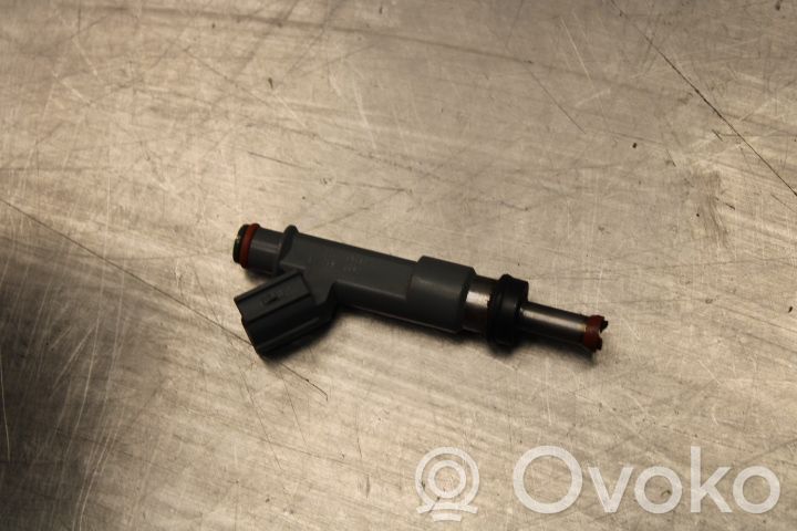 Inyector de combustible   232500T110