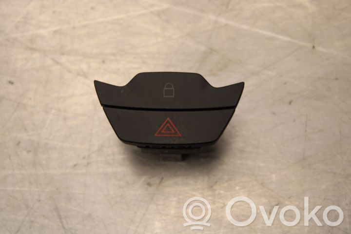 Schalter Warnblinkanlage   BK3T1318B01B