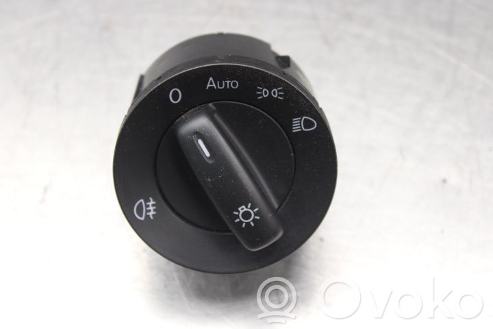 Light switch   1K0941431BK