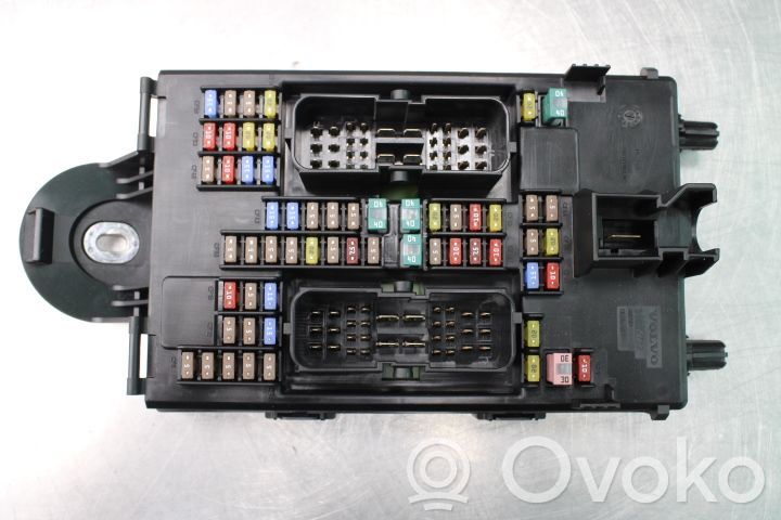 Módulo de fusible   31682732